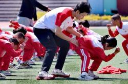  -孙龙创办公益(yì)短道(dào)速滑队 冬奧(ào)亚军反哺社会傳(chuán)递梦想
